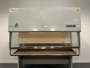 Thermo Electron Holten Laminair Microbiological Safety Cabinet Model 82077432, 4 of 4