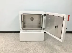 Binder KB 115 BOD Incubator with Heating and Cooling for Precise Temperature Control, 5 of 13