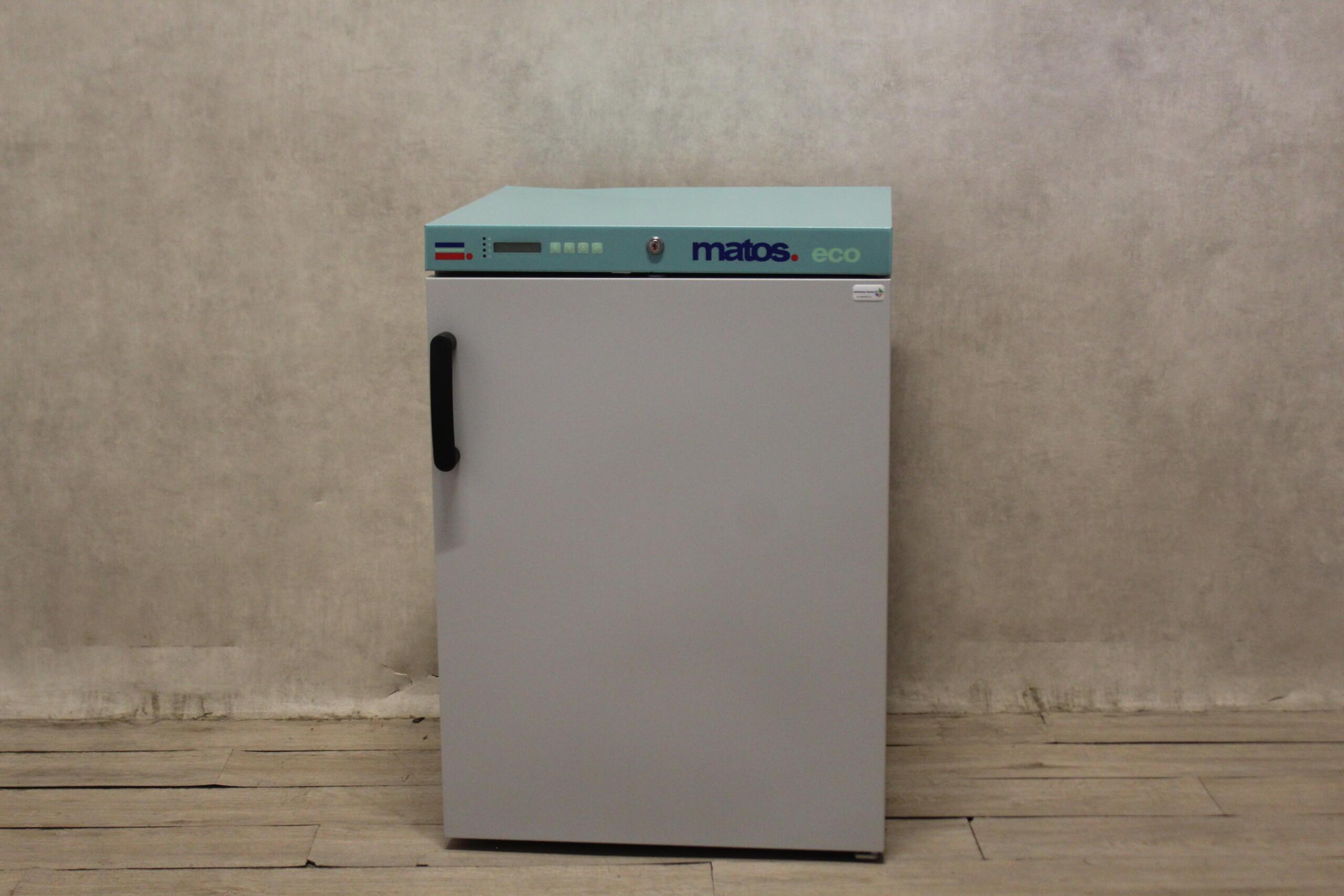 Matos ECO 68 R Laboratory Refrigerator with Precise Temperature Control