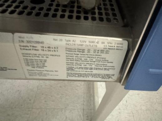 Thermo Scientific 1300 Series A2 Model 1375 Class II Type A2 Biosafety Cabinet 4-Foot Work Area-cover