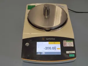 SARTORIUS QUINTIX 1102 1CFR Precision Balance, 7 of 11