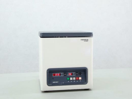 Heraeus Christ type 2200 Digifuge Tabletop Centrifuge-cover