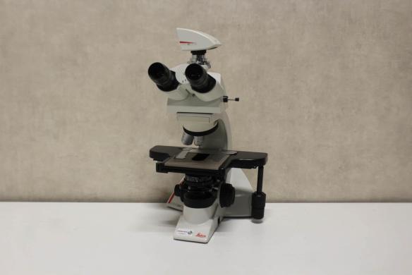 Leica DM1000 LED Transmitted Light Microscope-cover