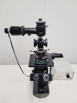 Wild Heerbrugg M40 - 81431 Inverted Microscope with Sixtuple Turret and PSU-cover