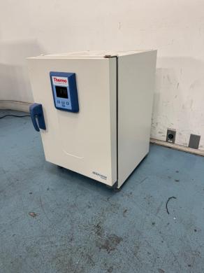 Thermo Scientific Heratherm Incubator-cover