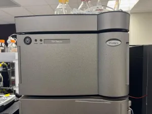 Waters BioAccord 186010262 LC/MS System with ACQUITY UPLC and BioAccord Mass Spectrometer, 5 of 13