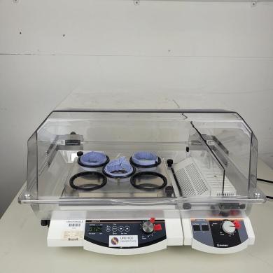Heidolph Unimax 1010 Orbital Shaker with Incubator 1000 – Temp-Controlled Laboratory Shaker-cover