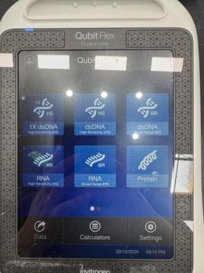 Invitrogen Qubit Flex Fluorometer for DNA, RNA, and Protein Quantitation-cover