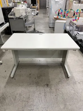 Used Office Desk 9187, 120 × 70 × 70 cm