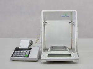 Mettler AT261 Analytical Balance with LC-P45 Printer, 2 of 3