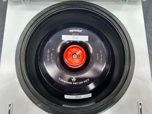 Eppendorf 5427R Refrigerated Benchtop Centrifuge for Molecular Biology-cover