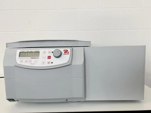 Ohaus FC5816R Refrigerated Benchtop Centrifuge with Automatic Rotor Recognition-cover