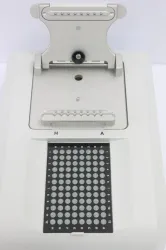 Thermo Scientific NanoDrop 8000 UV-Vis Microvolume Spectrophotometer for Multi-Well High-Throughput Analysis, 8 of 10