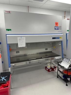 Thermo 1300 Series A2 6' Class II Biological Safety Cabinet-cover