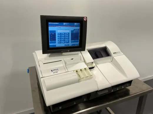 Radiometer ABL800 Flex Blood Gas Analyzer for Clinical Diagnostics