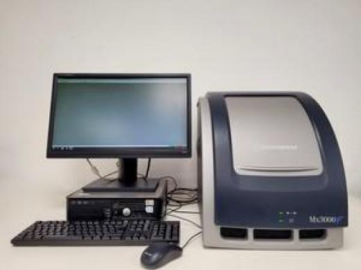 Stratagene MX3000P Multiplex Quantitative RT- PCR System  Lab-cover