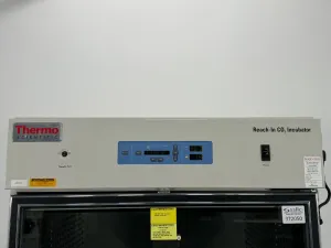 Thermo Scientific Reach-In CO2 Incubator for Controlled Cell Culture, 3 of 4