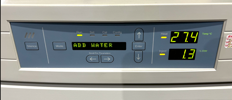 Thermo Scientific Forma Series II 3110 Water-Jacketed CO2 Incubator (6.5 Cu Ft)-cover