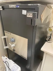 Megasafe Jewelers X6 High-Security Mechanical Safe for Secure Asset Storage, 4 of 4