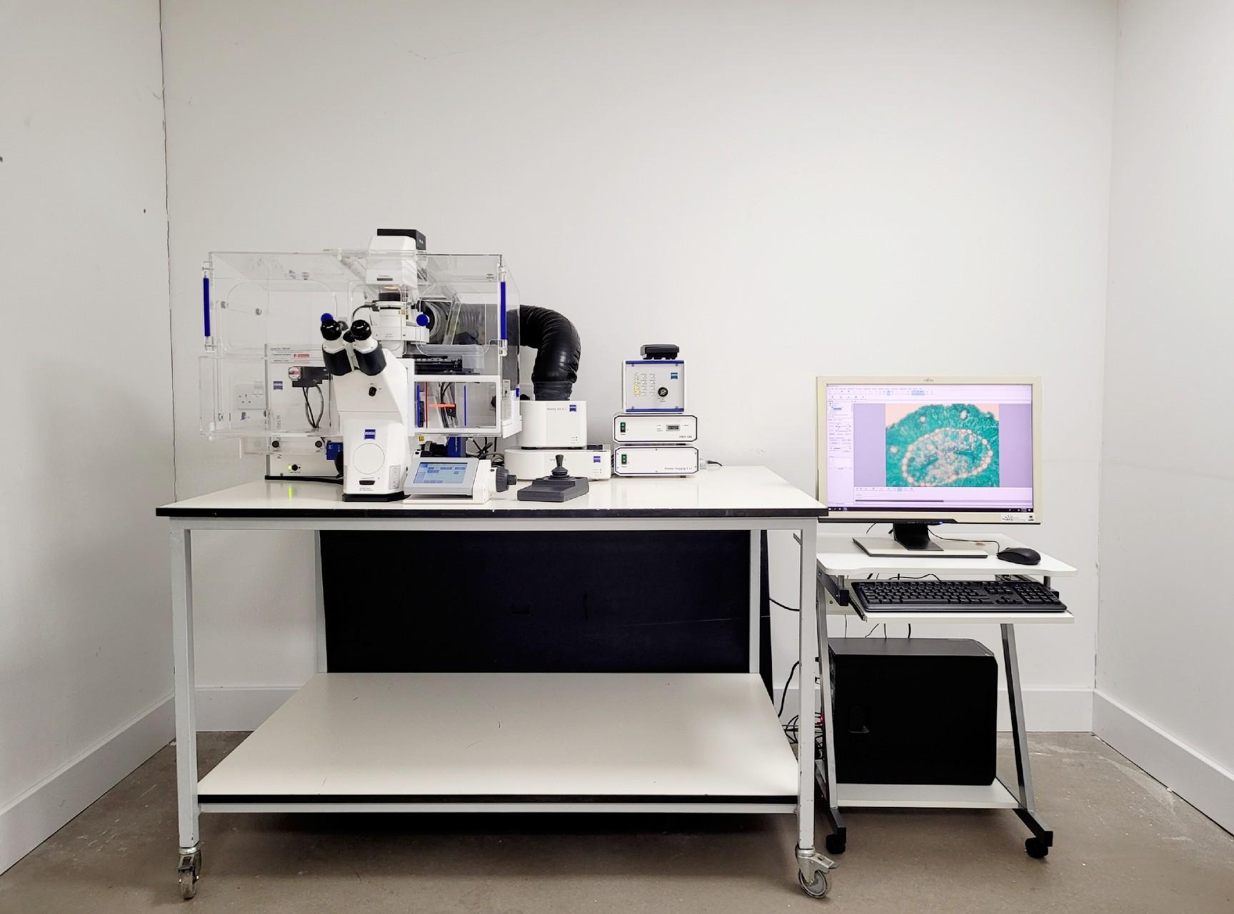 Zeiss PALM Microbeam System with Observer.Z1 Microscope and XL-PALM Incubator