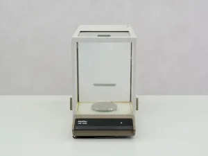 Mettler AE100 Analytical Balance for Precision Weighing, 3 of 5