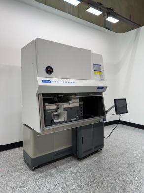 Beckman Coulter MoFlo Astrios EQS 4-Laser Flow Cytometer Cell Sorter Integrated in SterilGARD BSC-cover