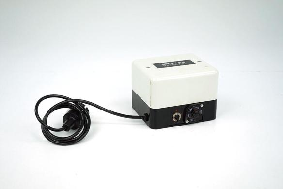 Wild Heerbrugg MTr3 127 933 Microscope Illumination Power Supply-cover