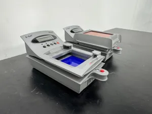 Invitrogen E-Gel iBase + Safe Imager Real-Time Gel Imaging System, 2 of 4