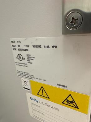 Thermo Fisher Scientific Steri-Cycle Double Stack CO2 Incubator Model 370-cover