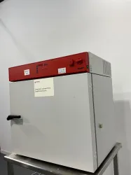 Biotron WTB binder Temperature-Controlled Laboratory Incubator, 2 of 4