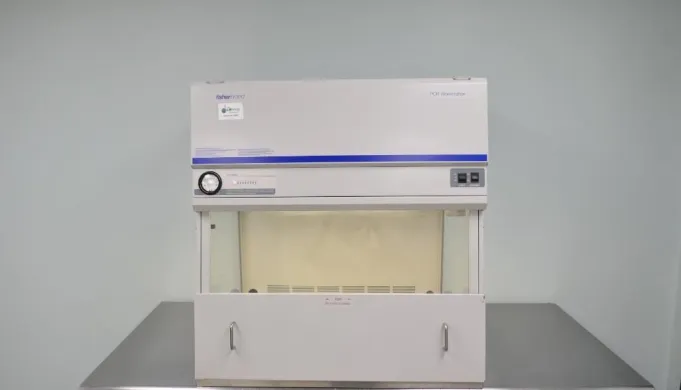 Fisher Scientific PCR Workstation – 3 ft with HEPA Filtration and UV Disinfection