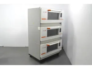 Infors HT Multitron Triple-Stack CO2 and Humidity-Controlled Incubator Shaker, 4 of 14