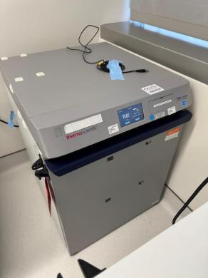 Thermo Fisher Scientific TSX505SA Undercounter Laboratory Refrigerator with Digital Touchscreen-cover