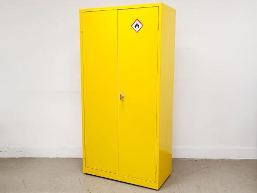 Yellow Solvent Cabinet Chemical Storage with 3 Shelves and Locking Mechanism-cover