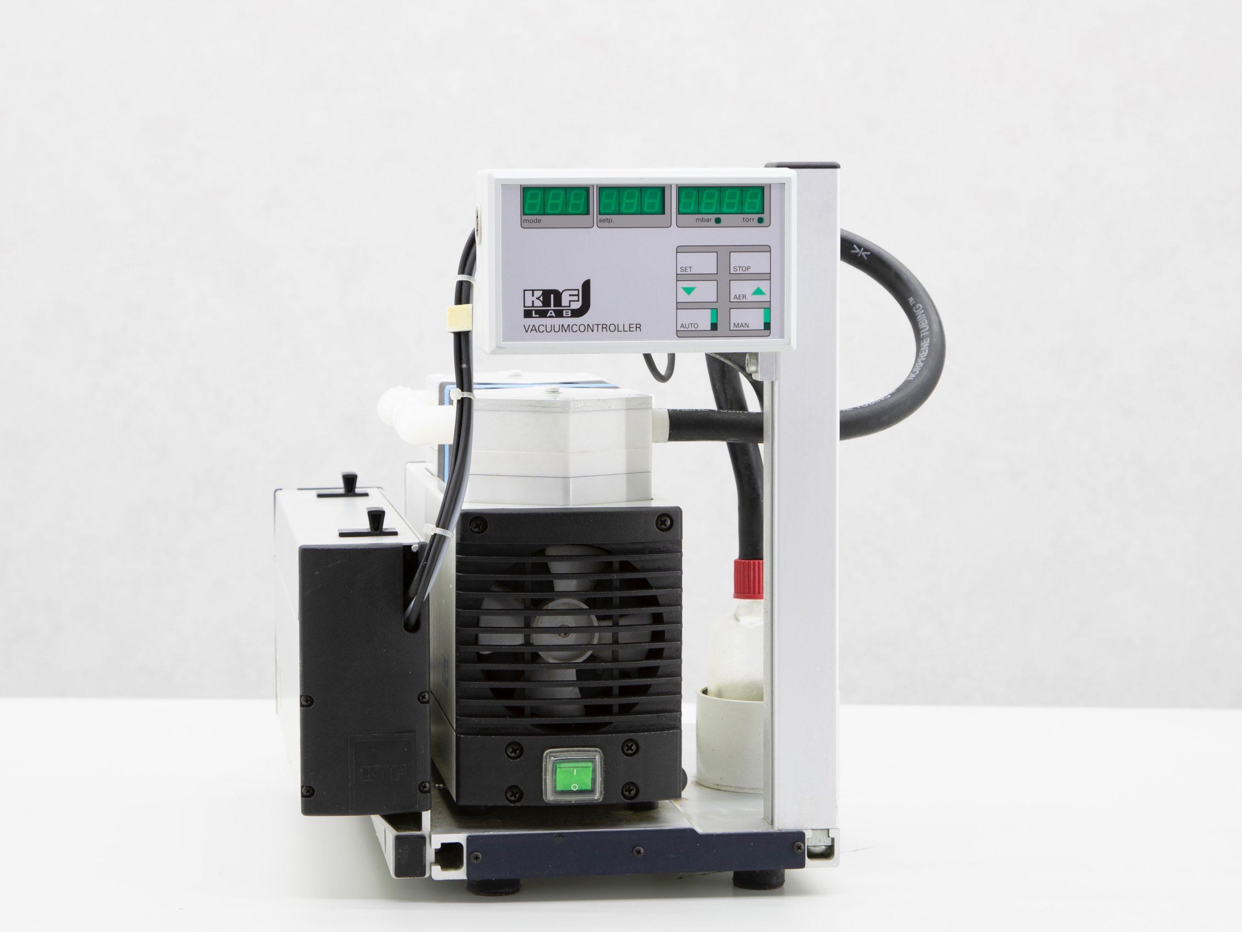 KNF Neuberger NSE800 Chemical-Resistant Vacuum Pump for Laboratory Use