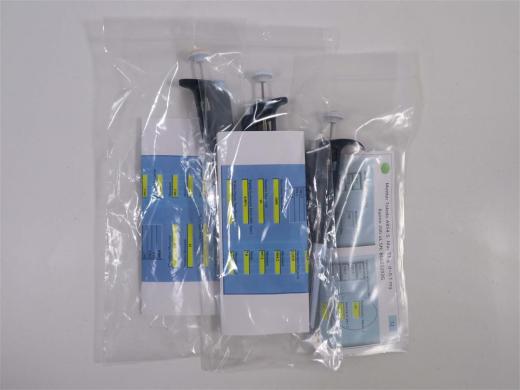 Gilson P20, P200, P1000 Classic Large Plunger Pipette Set-cover