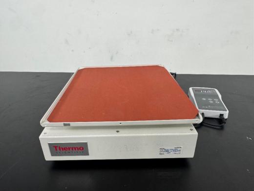 Thermo Scientific MaxQ 2000 CO2 Plus Temperature-Controlled Incubator Shaker-cover