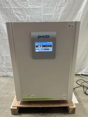 PHCbi MCO-170AICUVL-PA CO2 Incubator with Advanced UV Sterilization for Cell Culture