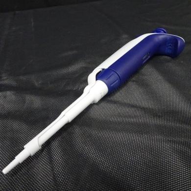 4071・メトラートレド / L-20XLS / Pipet-Lite™ XLS+ 2-20㎕ / 校正済み-cover