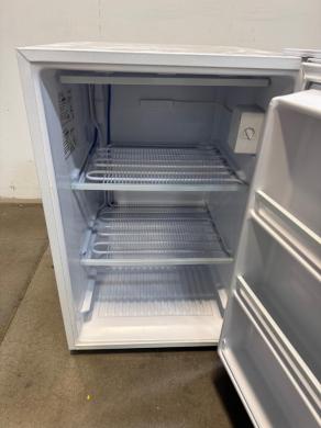 Fisherbrand Isotemp GT05LFEEFA Undercounter Single-Door Laboratory Freezer-cover