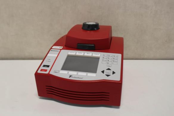 Biometra Tprofessonal Thermocycler-cover