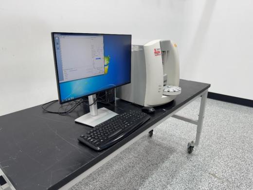 Beckman Coulter Vi-CELL XR Automated Cell Viability Analyzer with Workstation-cover