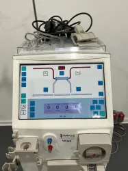 Gambro AK-96 Hemodialysis Machine with Integrated Blood Pump and Dialysate Control, 3 of 4