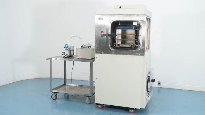 SP Industries LYOACC3P0S Lyophilizer with Stoppering for Laboratory Freeze Drying-cover