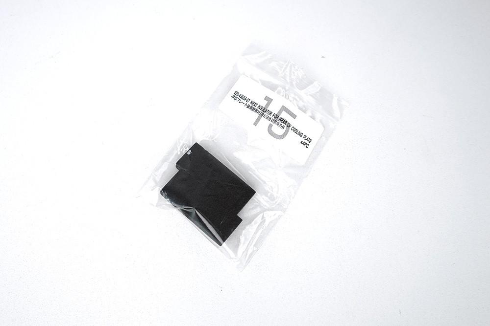 Shimadzu 228-43684-06 Heat Insulators for Cooling Plate, 2 Pieces