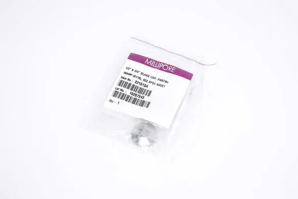 Millipore 1/2" and 3/4" Blank Cap, Part No. 16 AMP K116 22151SA, Frame 3 Kit 300 450