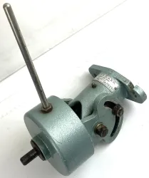Erweka UG Universal Gear Attachment with 0–80° Angle Adjustment and 1:6 Speed Reduction, 3 of 5