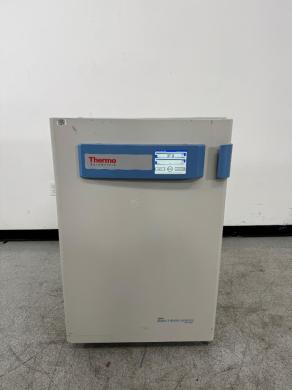 Thermo Forma Series 3 Water Jacketed CO2 Incubator for Cell Culture-cover