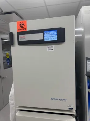 Thermo Fisher Scientific HERAcell vios 160i Double Stack CO2 Incubator