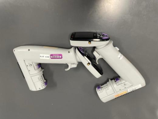 Thermo Scientific E1-ClipTip Electronic Multichannel Pipette 1-30 µl Volume Range-cover